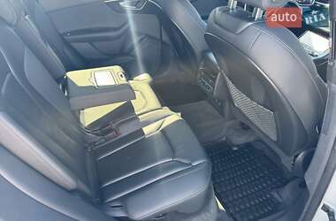 Внедорожник / Кроссовер Audi Q8 2018 в 