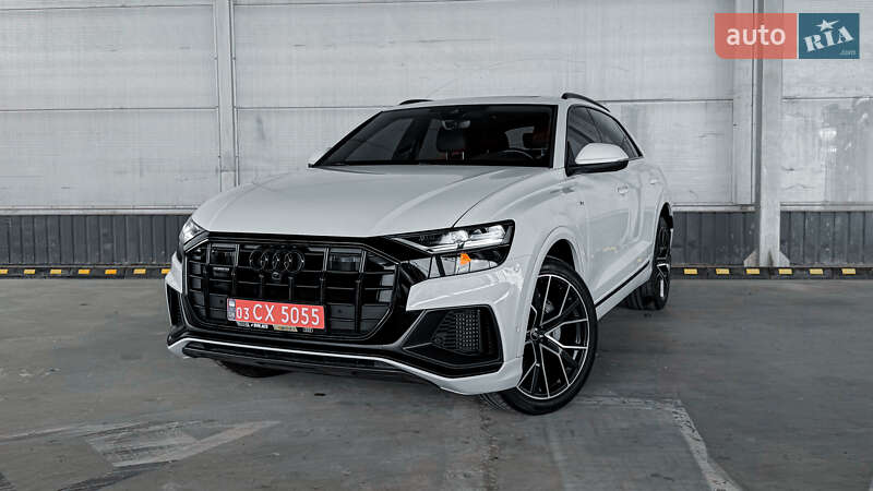 Внедорожник / Кроссовер Audi Q8 2019 в Ровно