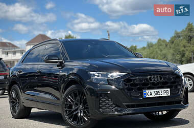 Внедорожник / Кроссовер Audi Q8 2025 в 