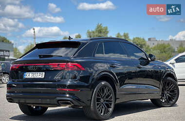 Внедорожник / Кроссовер Audi Q8 2025 в 