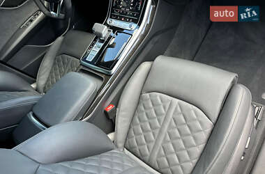 Внедорожник / Кроссовер Audi Q8 2025 в 