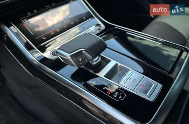 Внедорожник / Кроссовер Audi Q8 2025 в 