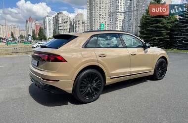 Внедорожник / Кроссовер Audi Q8 2024 в 
