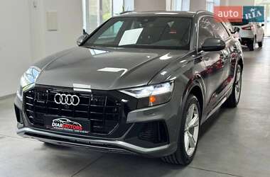 Внедорожник / Кроссовер Audi Q8 2019 в 