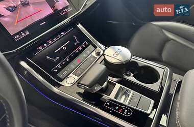 Внедорожник / Кроссовер Audi Q8 2019 в 