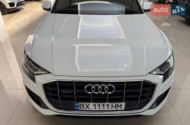 Внедорожник / Кроссовер Audi Q8 2019 в 
