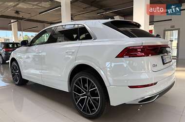Внедорожник / Кроссовер Audi Q8 2019 в 