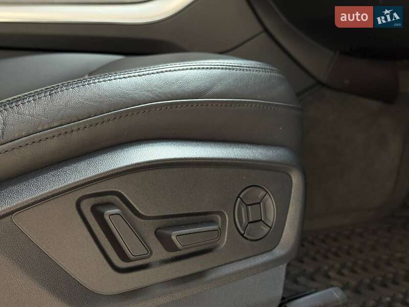 Внедорожник / Кроссовер Audi Q8 2019 в Хмельницком фото 17 Внедорожник / Кроссовер Audi Q8 2019 в Хмельницком