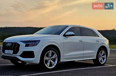 Внедорожник / Кроссовер Audi Q8 2023 в 