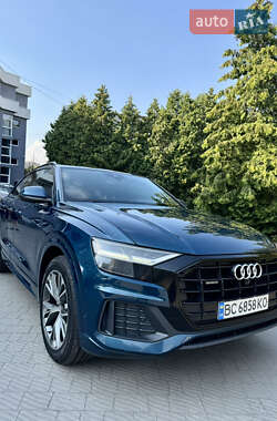 Audi Q8 2020