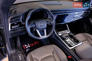 Позашляховик / Кросовер Audi Q8 2019 в 