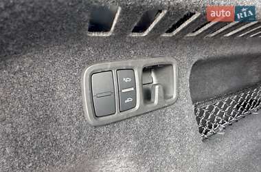 Внедорожник / Кроссовер Audi Q8 2023 в 