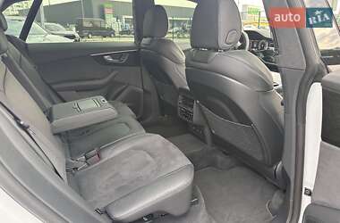 Внедорожник / Кроссовер Audi Q8 2023 в 