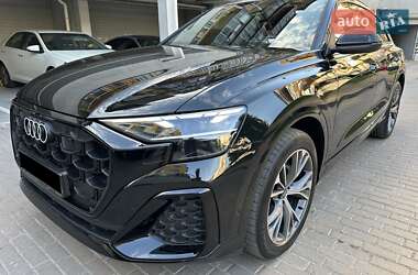 Внедорожник / Кроссовер Audi Q8 2024 в 