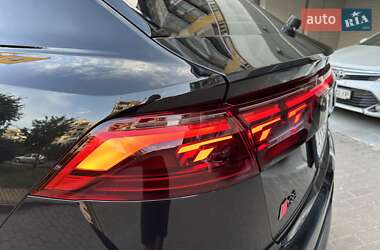 Внедорожник / Кроссовер Audi Q8 2024 в 