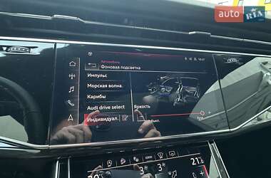 Внедорожник / Кроссовер Audi Q8 2024 в 
