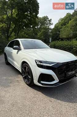 Внедорожник / Кроссовер Audi Q8 2019 в 