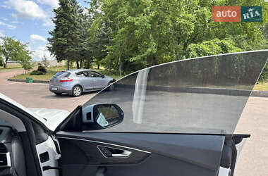 Внедорожник / Кроссовер Audi Q8 2023 в 