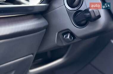 Позашляховик / Кросовер Audi Q8 2025 в 