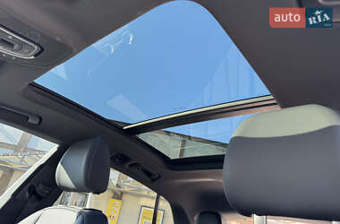 Позашляховик / Кросовер Audi Q8 2020 в 