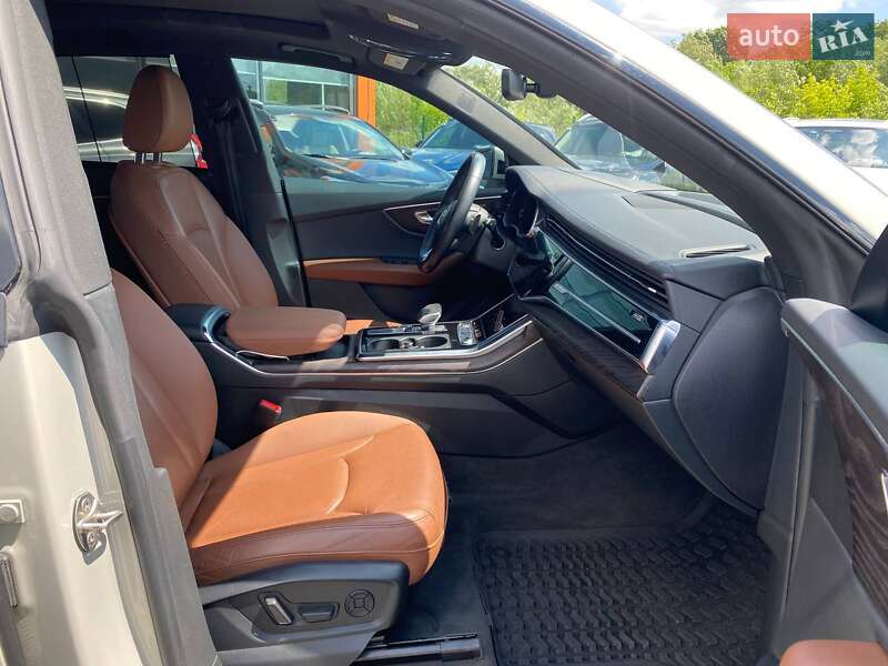 Внедорожник / Кроссовер Audi Q8 2021 в Львове фото 26 Внедорожник / Кроссовер Audi Q8 2021 в Львове