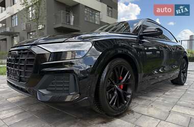 Внедорожник / Кроссовер Audi Q8 2023 в Киеве