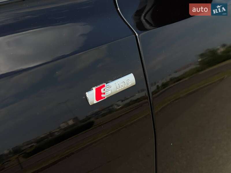 Внедорожник / Кроссовер Audi Q8 2018 в Кривом Роге