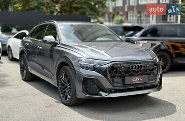Внедорожник / Кроссовер Audi Q8 2024 в 
