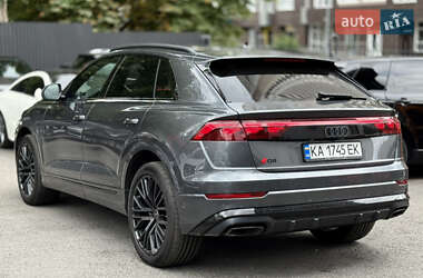 Внедорожник / Кроссовер Audi Q8 2024 в 
