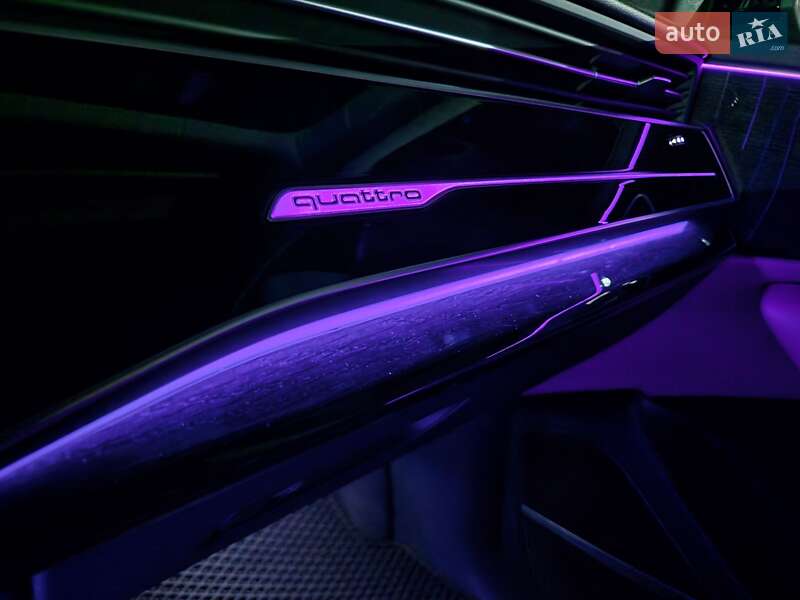 Внедорожник / Кроссовер Audi Q8 2021 в Ровно фото 75 Внедорожник / Кроссовер Audi Q8 2021 в Ровно