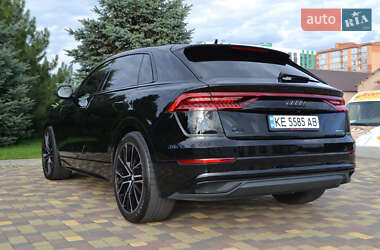 Внедорожник / Кроссовер Audi Q8 2019 в 