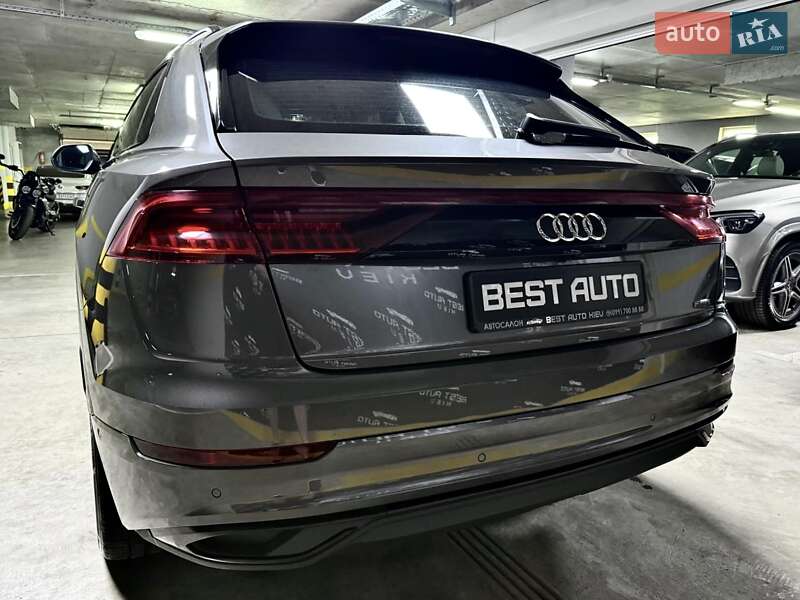 Позашляховик / Кросовер Audi Q8 2019 в Києві