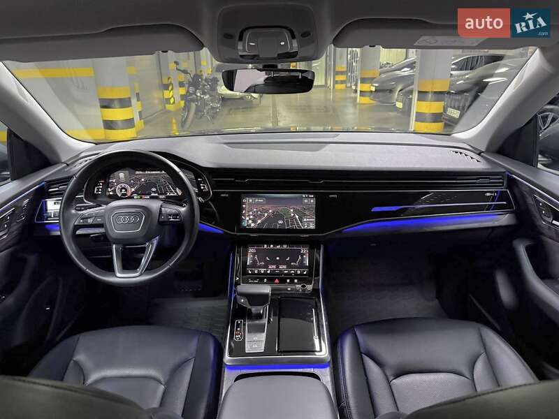 Позашляховик / Кросовер Audi Q8 2019 в Києві