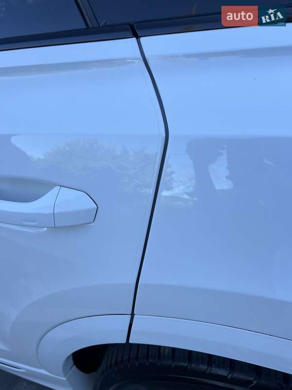 Внедорожник / Кроссовер Audi Q8 2019 в Ужгороде