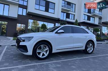 Внедорожник / Кроссовер Audi Q8 2019 в Ужгороде