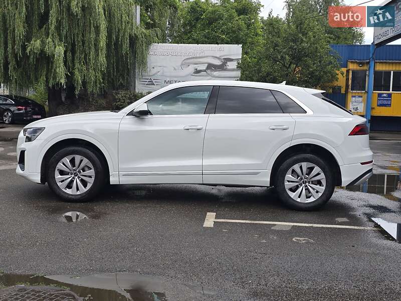 Audi Q8 2024