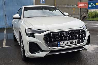 Внедорожник / Кроссовер Audi Q8 2024 в 