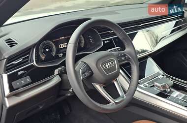 Внедорожник / Кроссовер Audi Q8 2024 в 