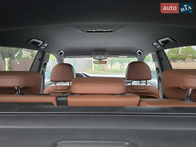 Внедорожник / Кроссовер Audi Q8 2024 в Киеве