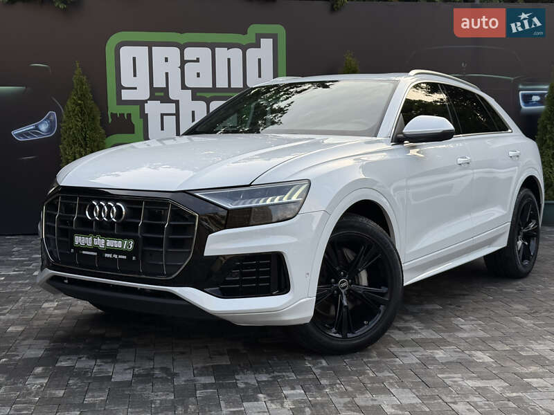 Внедорожник / Кроссовер Audi Q8 2023 в Киеве