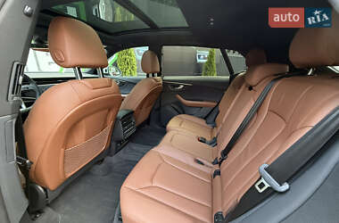 Внедорожник / Кроссовер Audi Q8 2023 в 