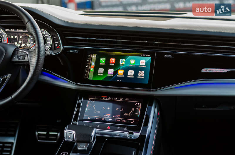 Внедорожник / Кроссовер Audi Q8 2019 в Киеве