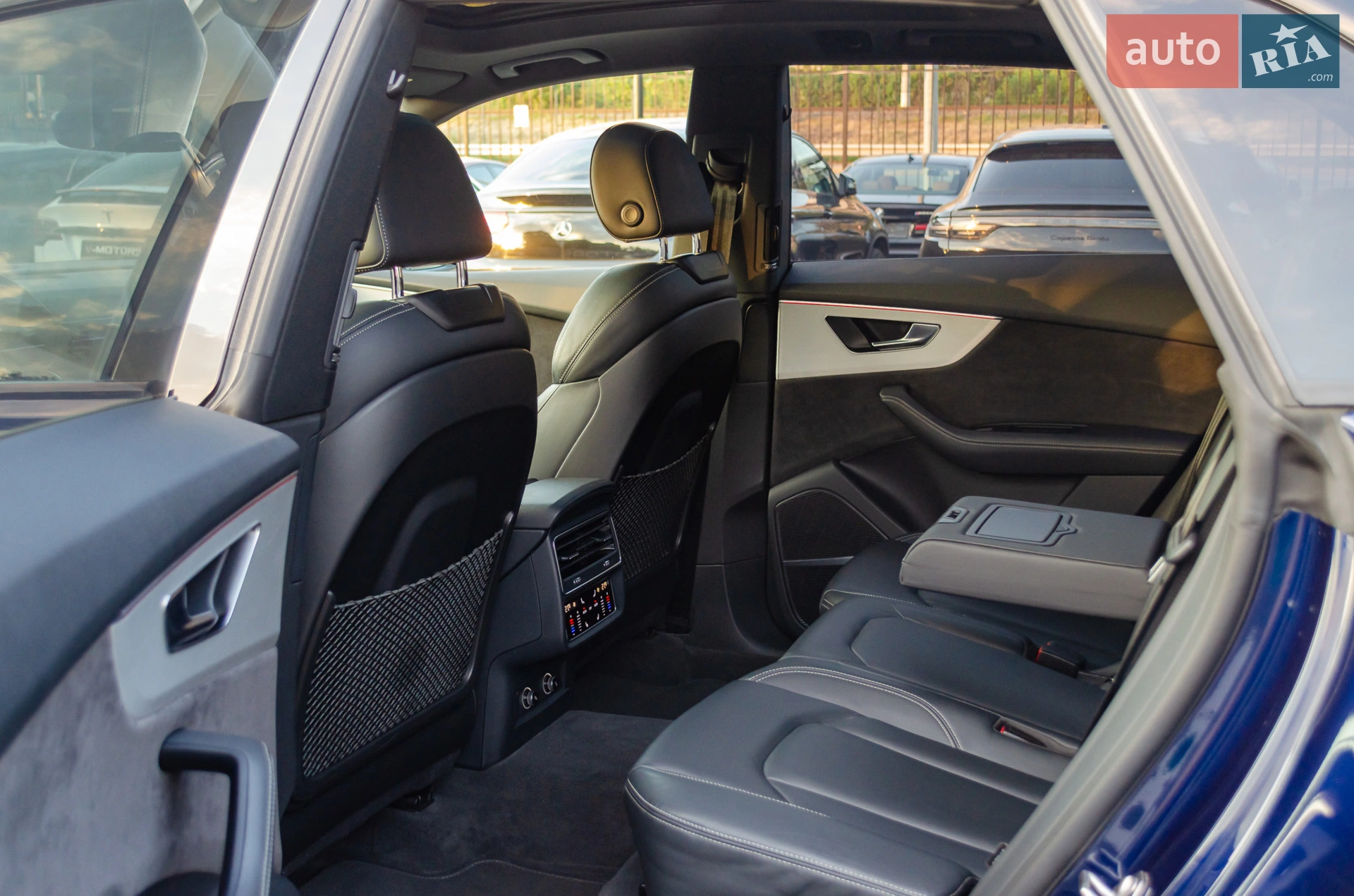 2019 Audi Q8 - мініатюра 36