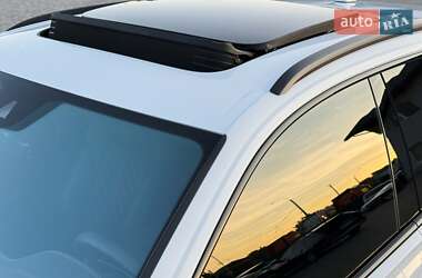 Внедорожник / Кроссовер Audi Q8 2020 в 