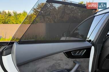 Внедорожник / Кроссовер Audi Q8 2020 в 