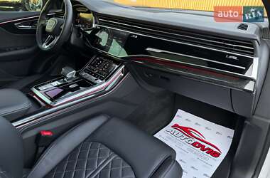 Внедорожник / Кроссовер Audi Q8 2020 в 