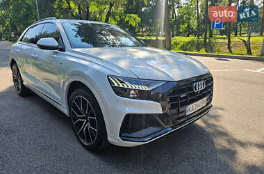 Внедорожник / Кроссовер Audi Q8 2019 в Киеве