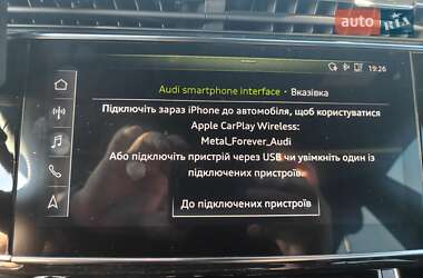 Внедорожник / Кроссовер Audi Q8 2019 в 