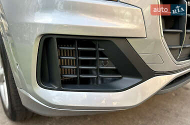 Внедорожник / Кроссовер Audi Q8 2022 в 
