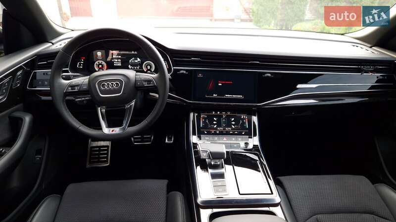 Внедорожник / Кроссовер Audi Q8 2023 в Киеве